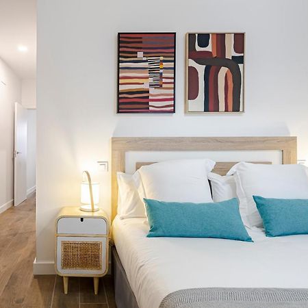 Feelathome Castilla Apartments Madrid Exterior foto
