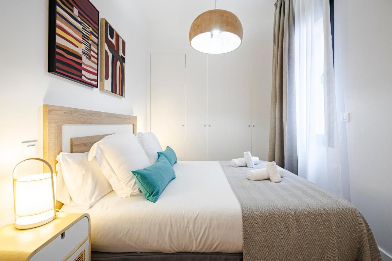 Feelathome Castilla Apartments Madrid Exterior foto