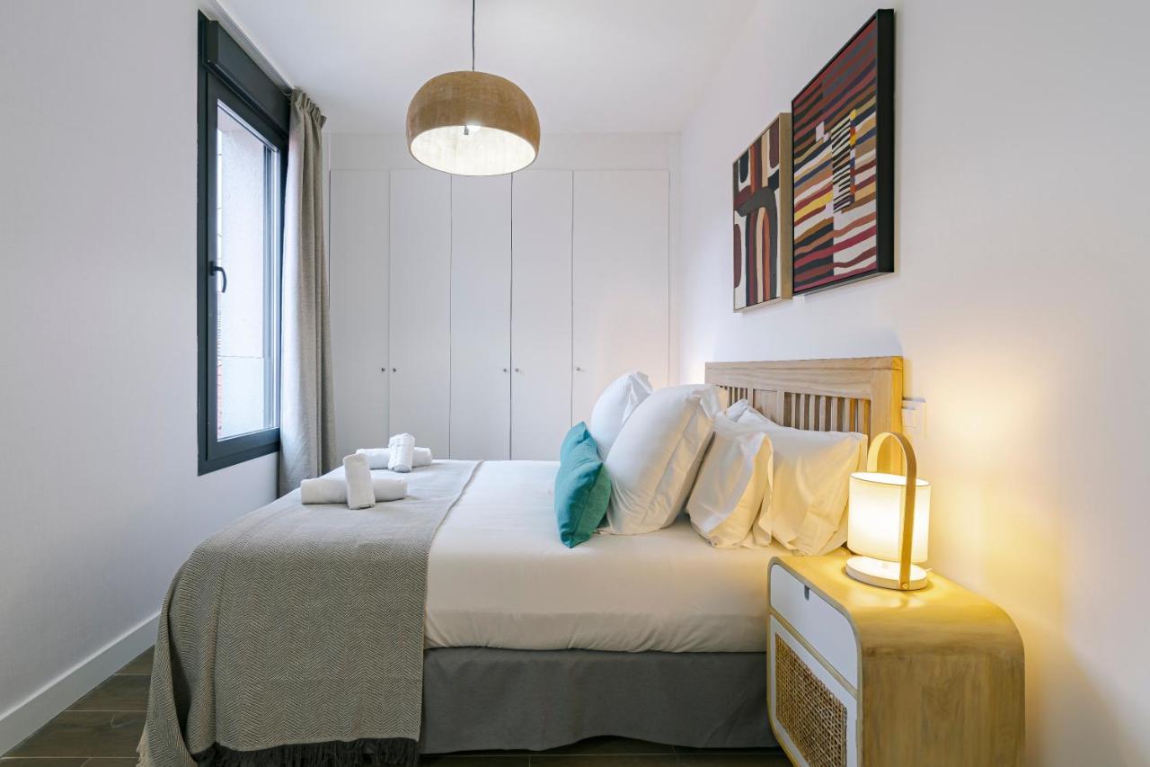 Feelathome Castilla Apartments Madrid Exterior foto