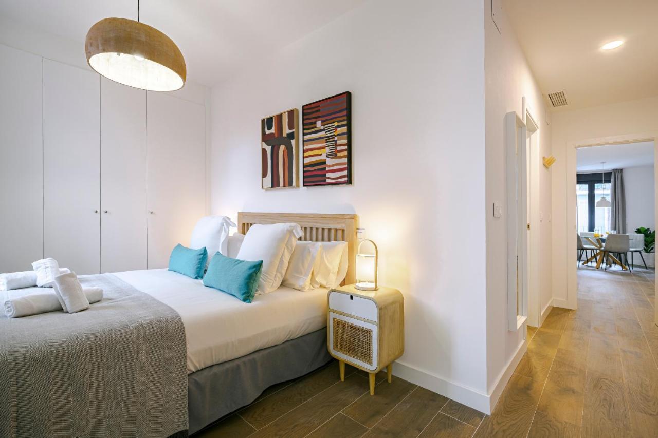 Feelathome Castilla Apartments Madrid Exterior foto