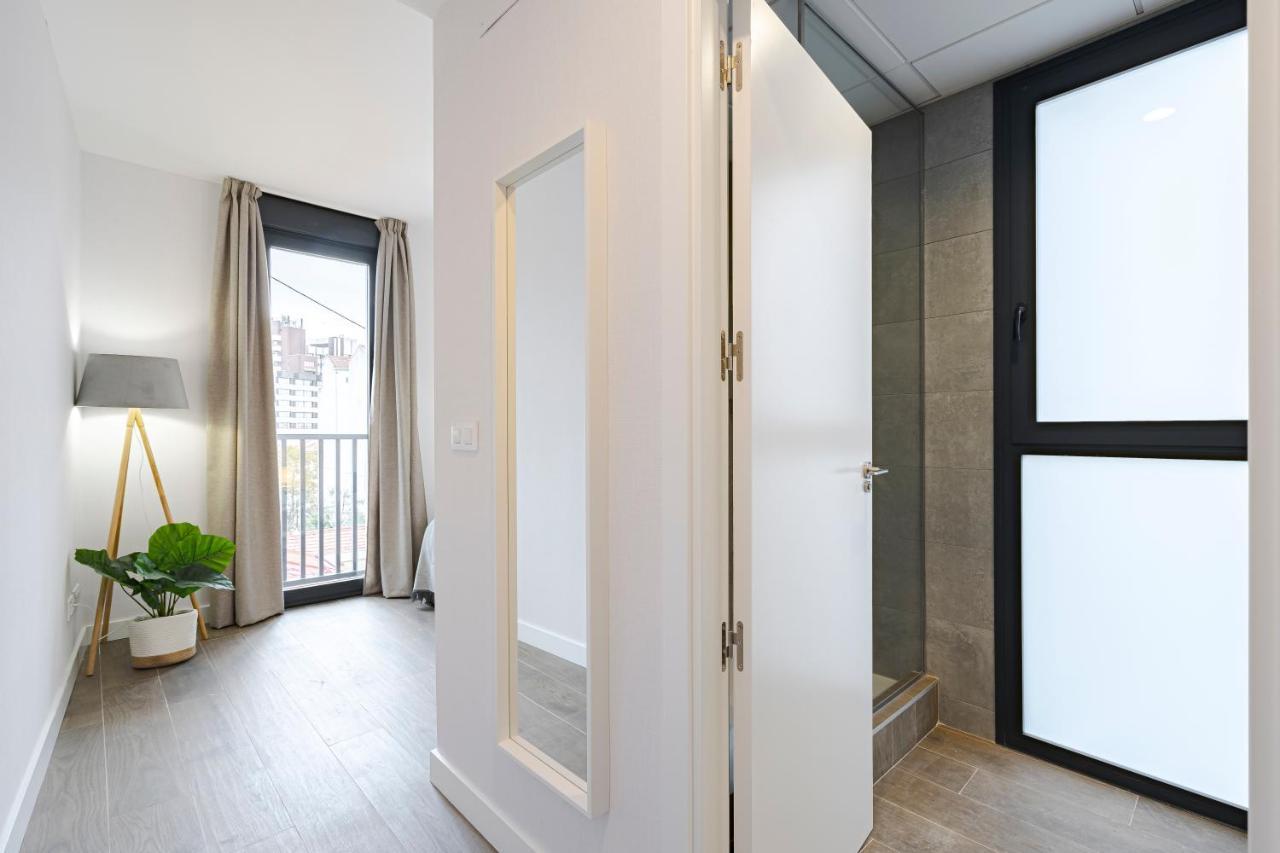 Feelathome Castilla Apartments Madrid Exterior foto