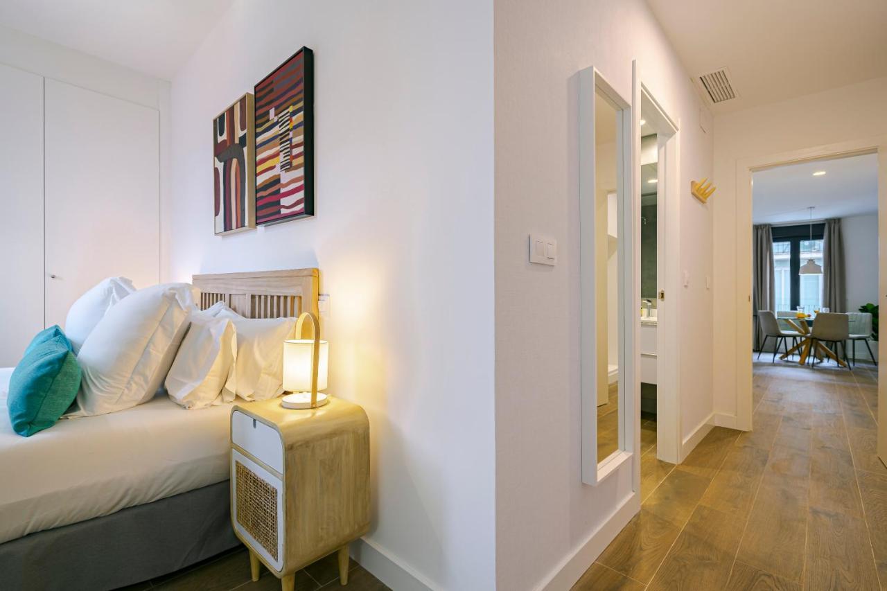 Feelathome Castilla Apartments Madrid Exterior foto